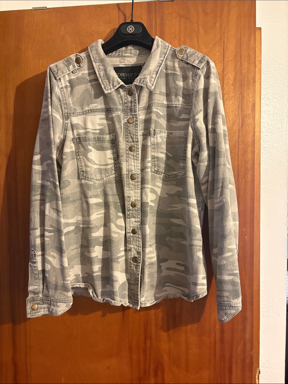 Forever 21 Green and Gray Camo Utility Button-Up Jacket